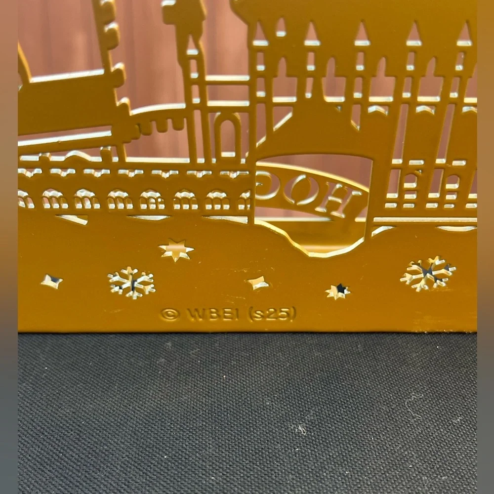 Harry Potter Hogwarts Metal Cookbook Tablet Holder Gold Tone Easel - Picture 2 of 8